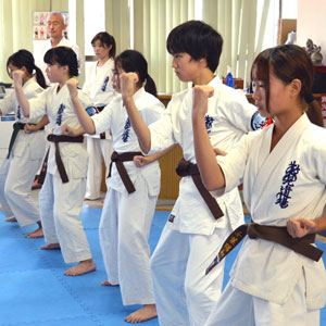 秋季審査会の様子