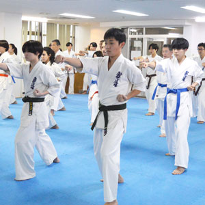 冬季審査会の様子